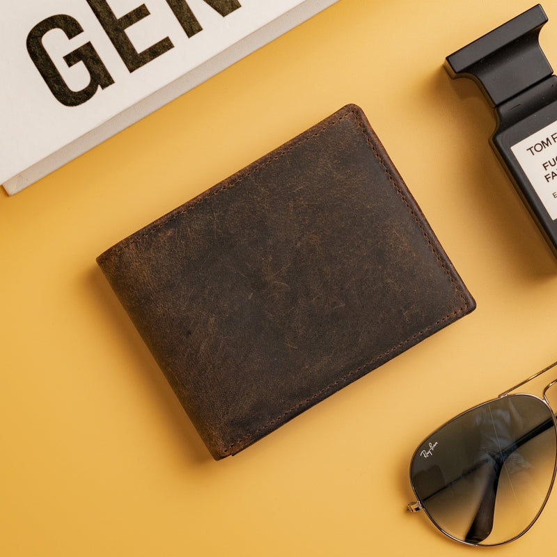  The Hugo Mens Leather Bifold Wallet